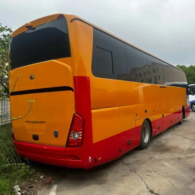 50-Seat 60-seat second-hand bus, practical and good, easy to use