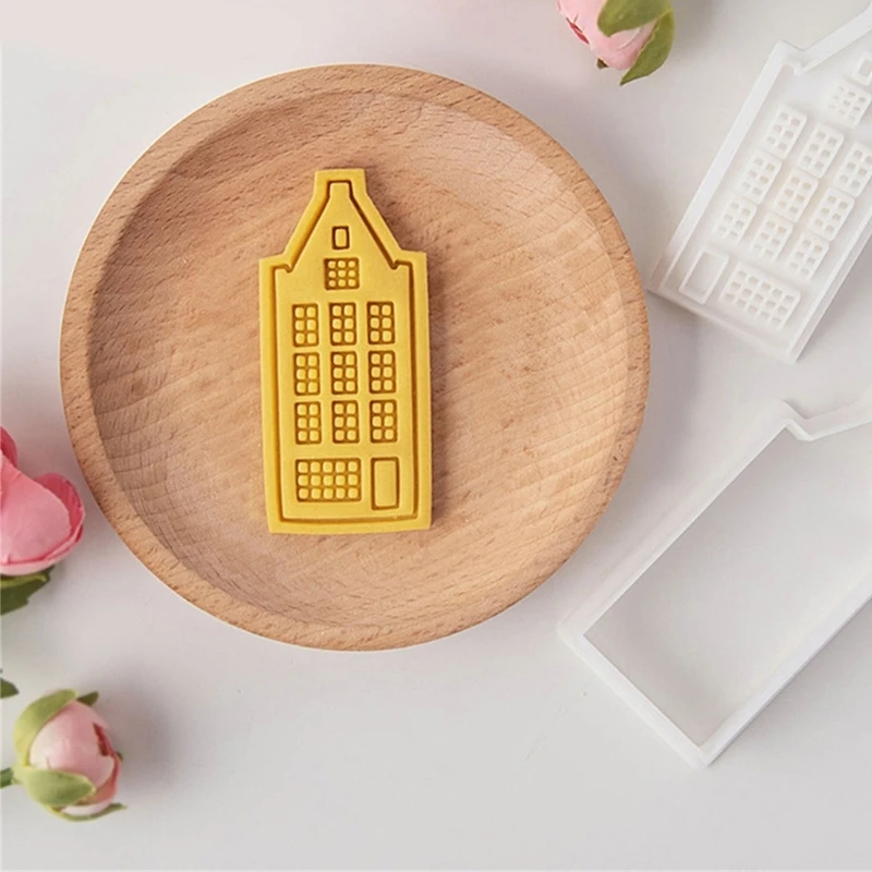 Pemotong Kue Rumah Antik Cetakan Biskuit Kartun Dapat Ditekan Stempel Kue Plastik Alat Memanggang DIY Mudah Dibersihkan