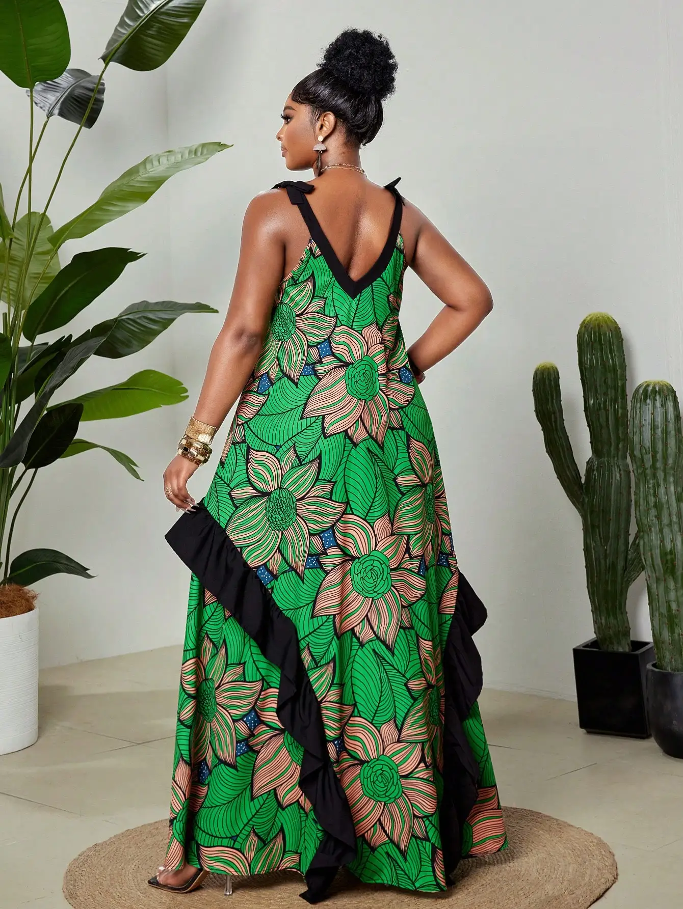 

Women's Floral Print Maxi Dress With Ruffles And Spaghetti Straps For Party Holiday