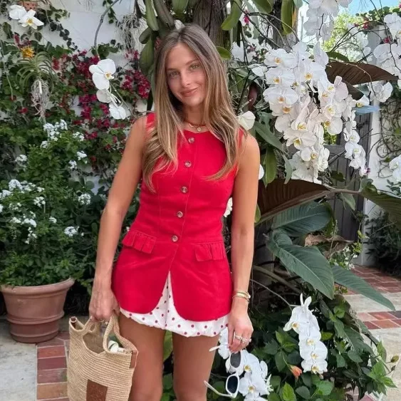 

Summer New Fashion Red Sleeveless Button Vest for Women European And American Clothing Commuter Style