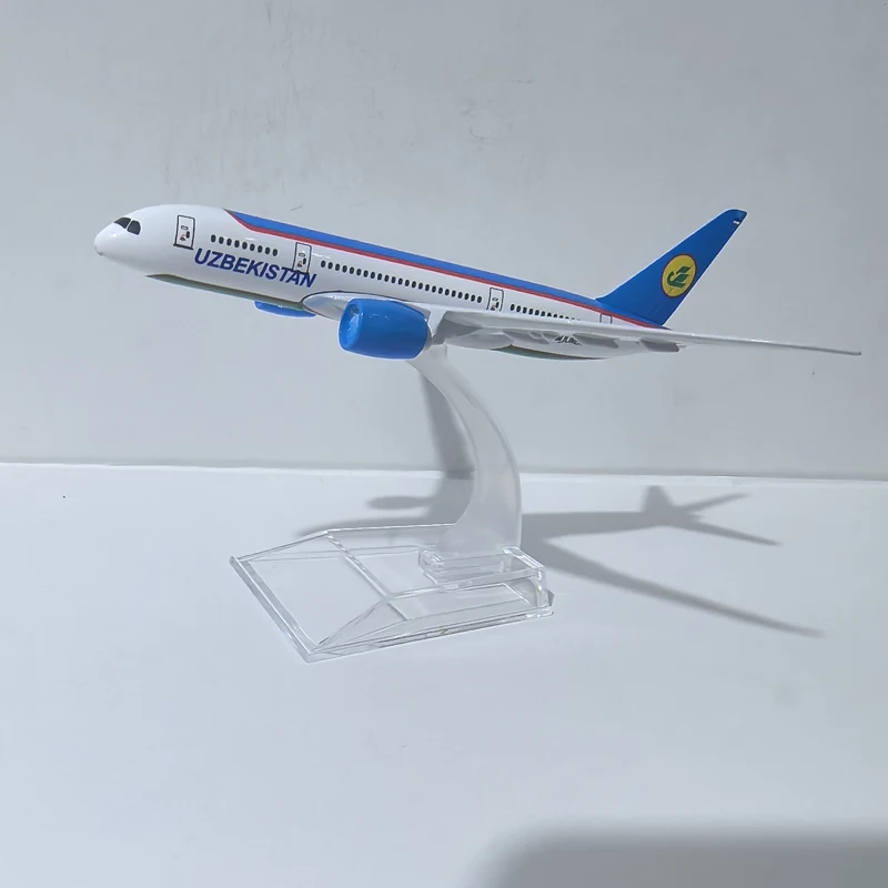 JASON TUTU Uzbekistan Boeing 787 Aircraft Diecast Metal 1/400 Scale Miniature Airplane Model Planes Gift
