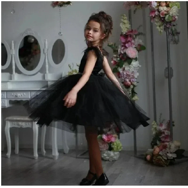 Zwart Bloem Meisje Jurk Veren Juweel Ruches Rugloze Prinses Baby Girl Prom Dress Voor Bruiloft Verjaardagsfeest Avondjurk