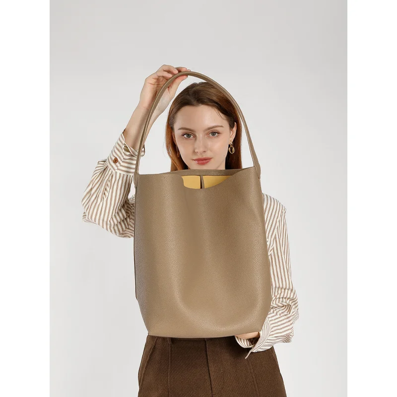 

Hot selling Handheld Bucket Bag for Women Underarm Cowhide Tote Bag Large Capacity Women's high quality end Single Shoulder Bag
