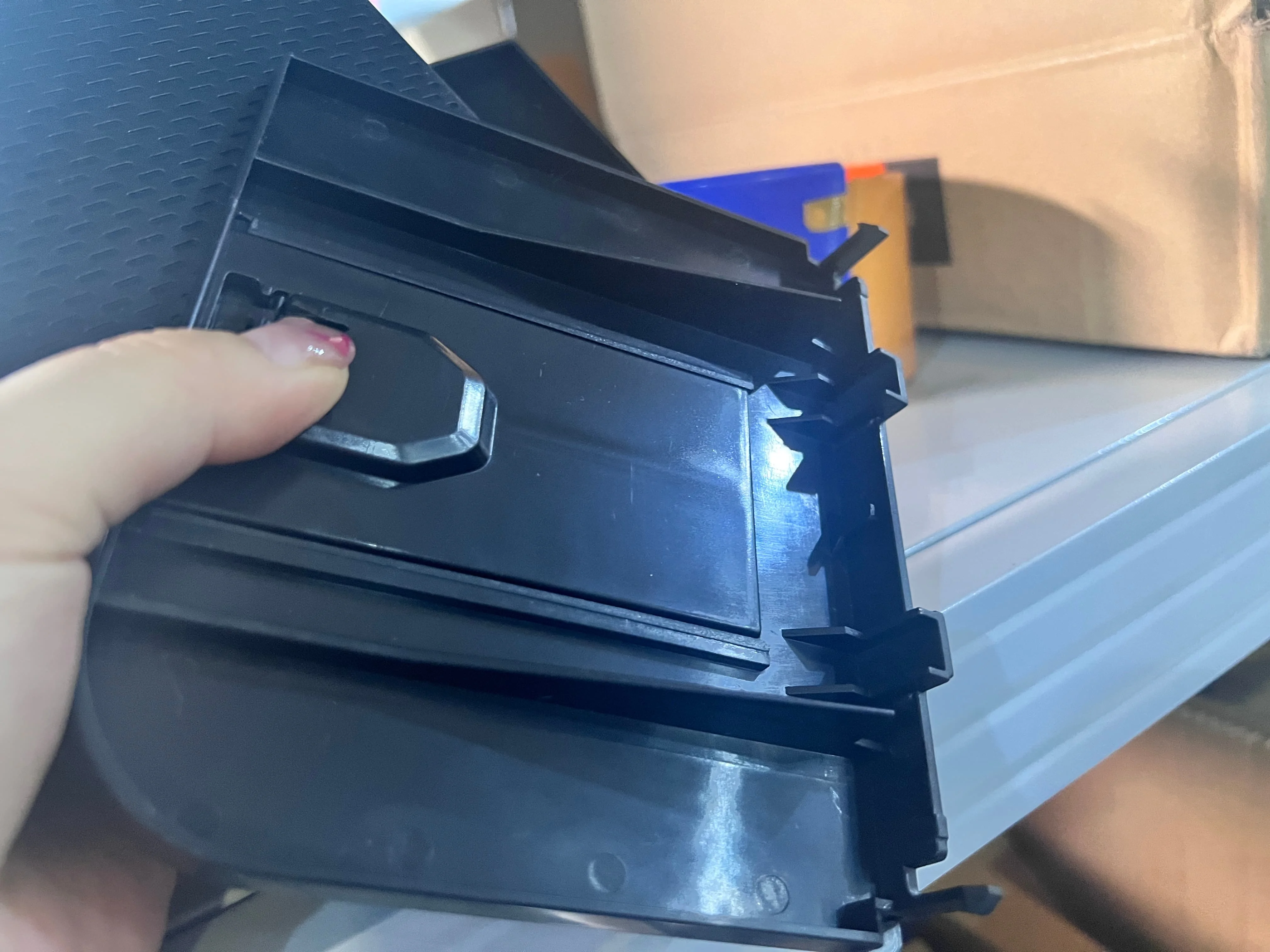 

5X RM1-7498-000CN RC2-9441-000 Выходной лоток подачи бумаги для HP LaserJet Pro CP1525 M1536 P1566 P1606 M1536dnf P1606dn CP1525n