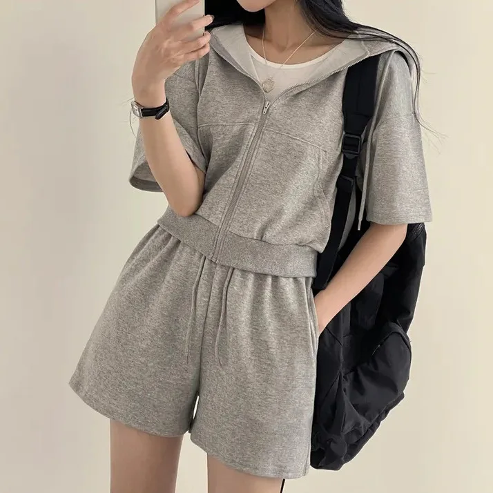 2024 Summer Casual Sport Wide Leg Shorts Two Piece Set Women Short Sets 2pcs Solid Stand Collar Zipper Short Sleeve Shirt Women