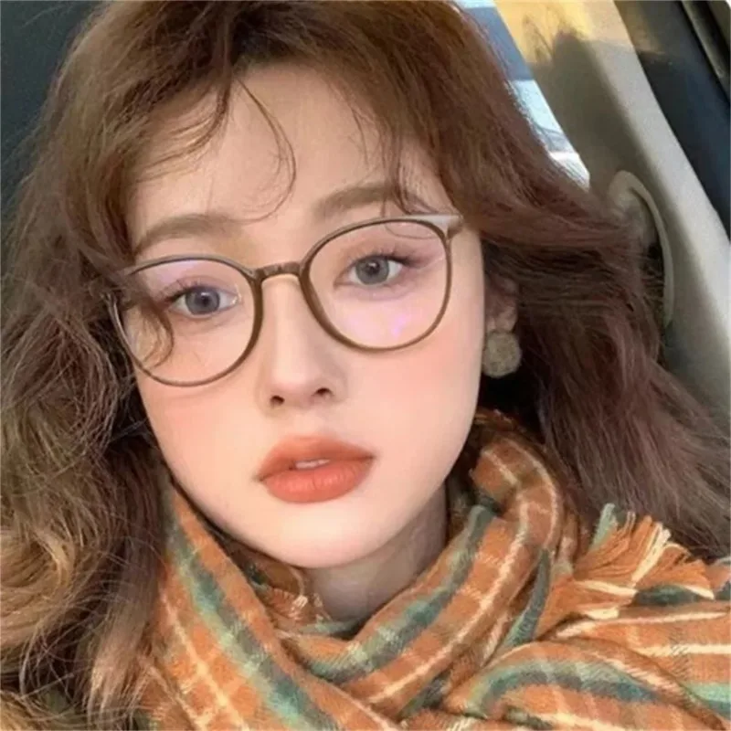Retro Ultra-light Computer Glasses Anti-blue Light Flat Eyeglasses Female Fashion Exquisite Casual Transparent Frame Eyewear view 3
