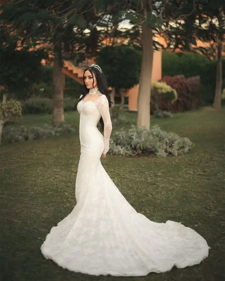 Customized Front Button Lace Wedding Dress High Collar Long Sleeve Bridal Gown Mesh Neckline Fishtail robe de mariage