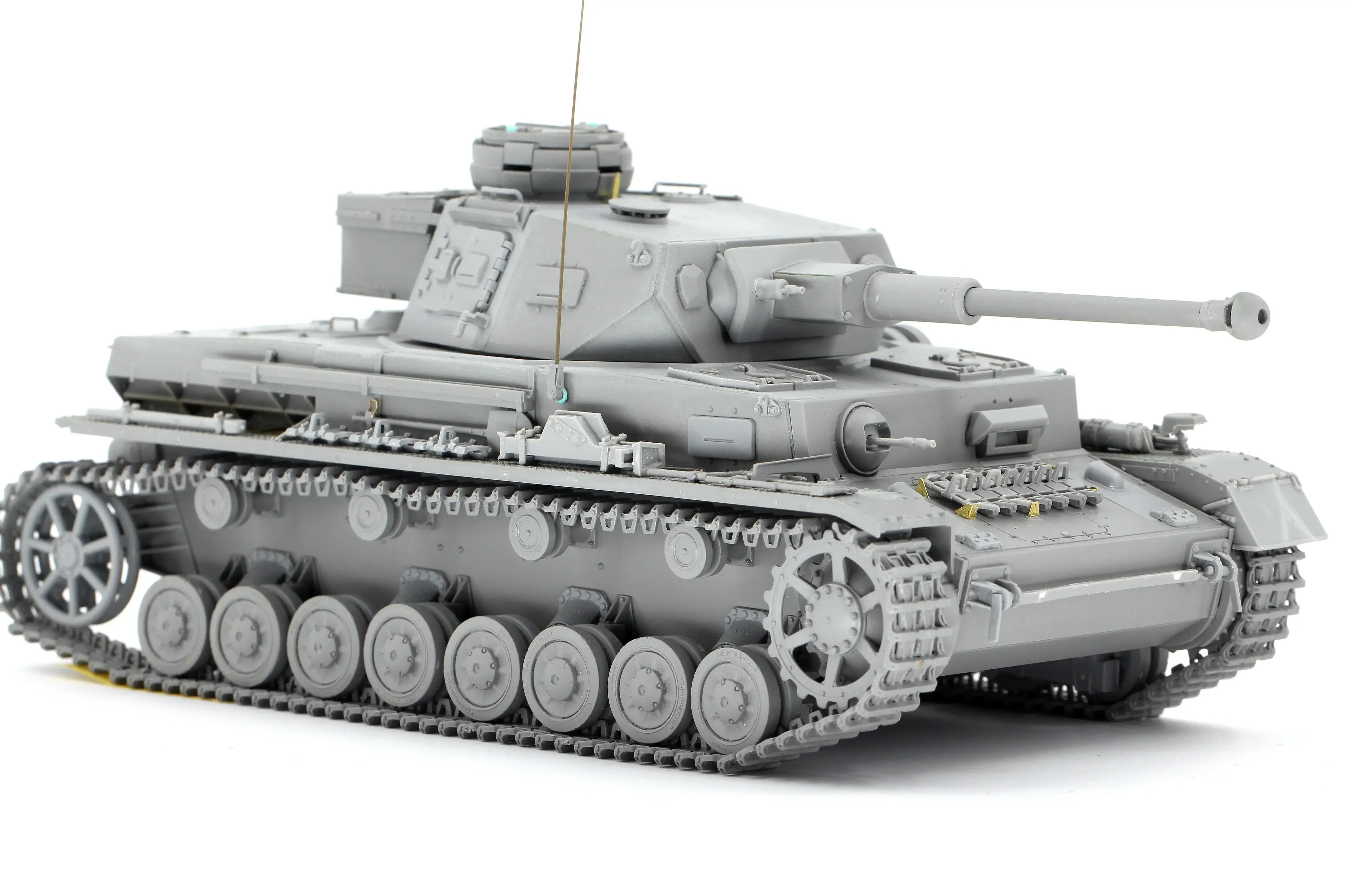 Border BT-004 1/35 German Pz.Kpfw.IV Ausf.F2&G - Scale Model Kit