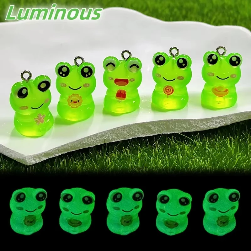 10pcs Kawaii Luminous Smiling Frog Resin Charms 3D Small Animal Pendant For Jewelry Make DIY Earring Necklace Keychain Charm