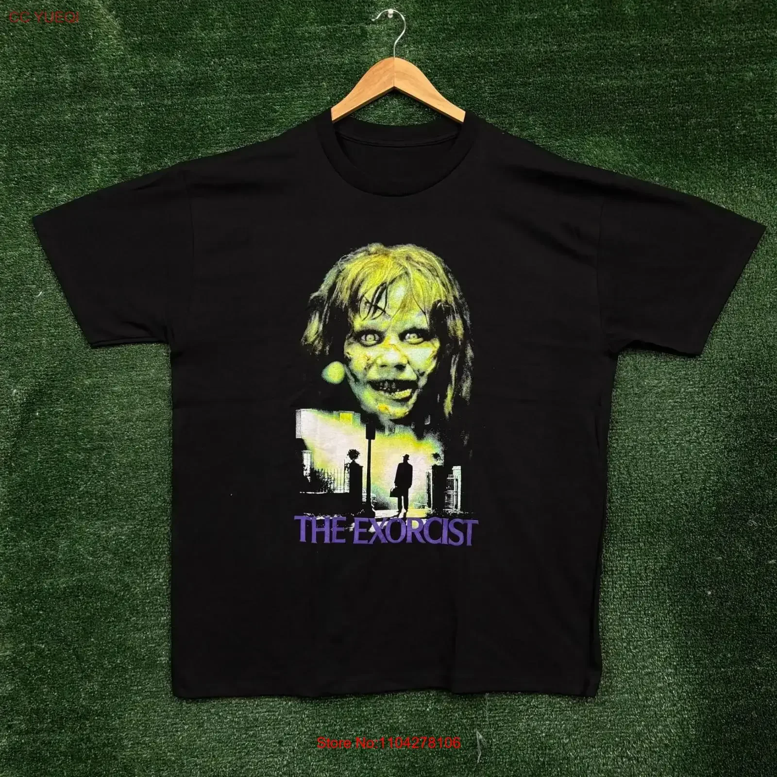 The Exorcist Horror Movie Poster T Shirt Size Extra Large vintage Washed fashion Stylish Slightly Versatile