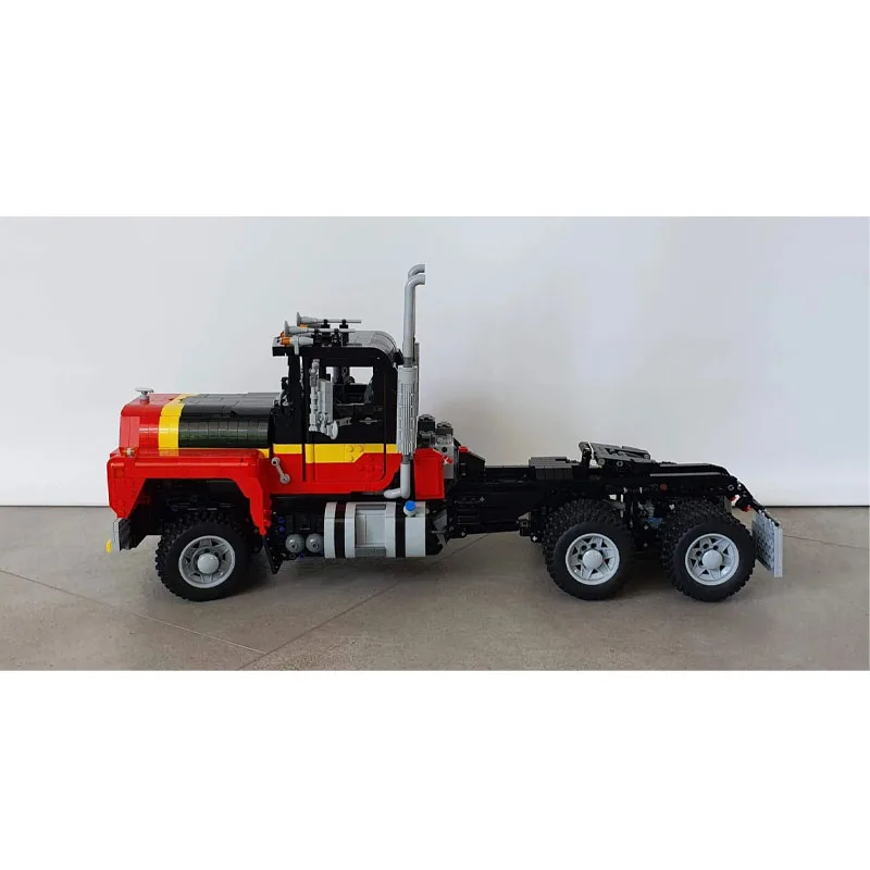 MOC-201524 Urban Retro New 6x6 Tractor Truck 1:13 Building Block Model 3204 Parts MOC Boys Children's Birthday Toy Gift