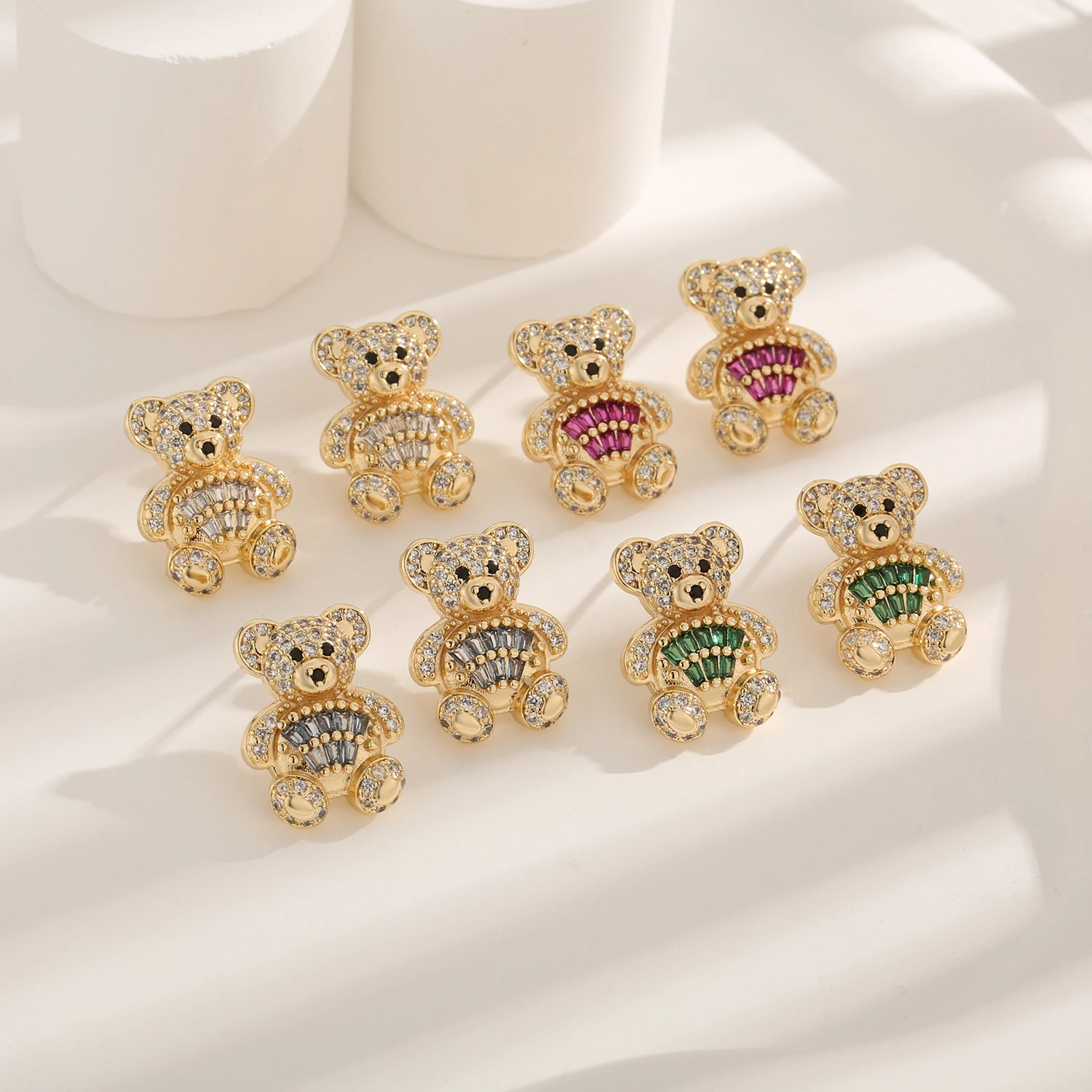 2024-New VCT Cute Bear Women's Stud Earrings Crystal Cubic Zirconia Piercing Earrings Women's Girls Gift Jewelry Earrings