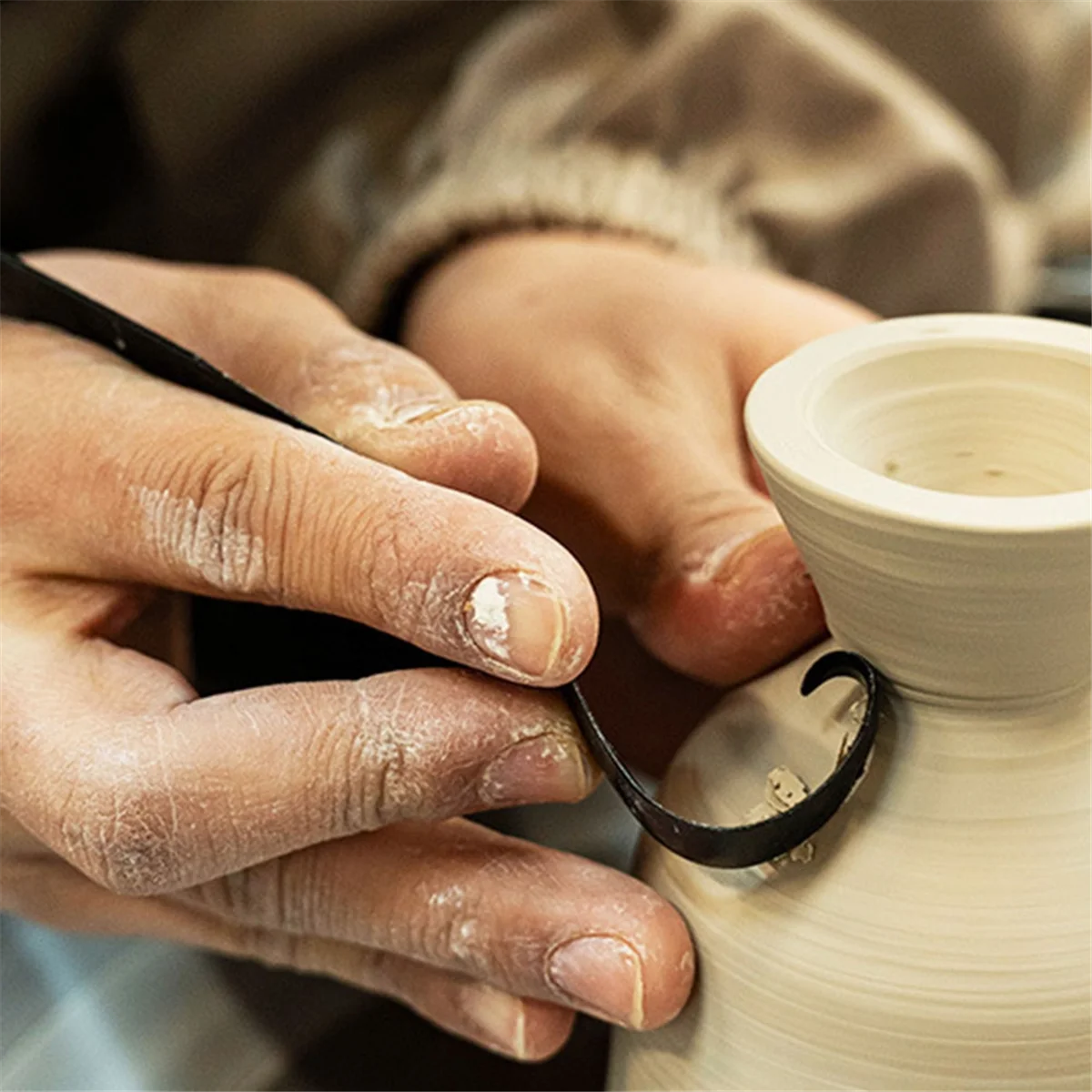 Supernew  Versatile Pottery Trimming Tools, Sharpened Pottery Tool for Potter, Quality Double Ended Clay Trimming Tool