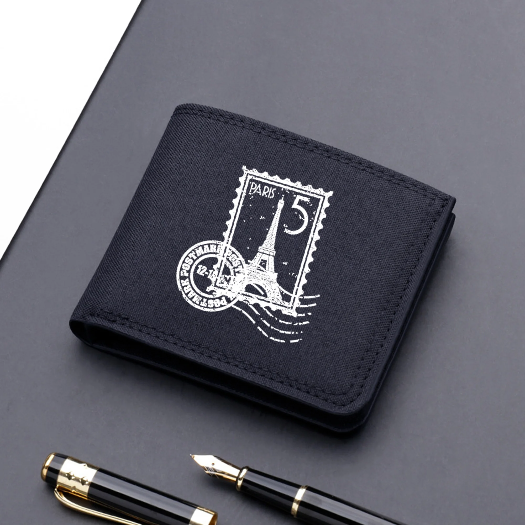 Portefeuille en toile imprimée avec plusieurs fentes pour cartes, tour Eiffel de Paris, timbre, meilleur choix pour ceux qui aiment le charme de Paris
