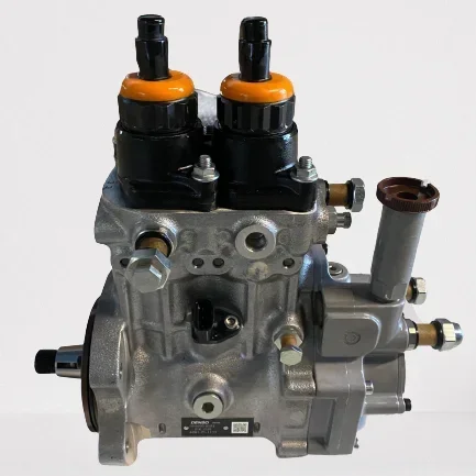 

6261-71-1111 6261-71-1111 Excavator Engine Parts Dealer PC650-8 6D140E Engine Fuel Pump