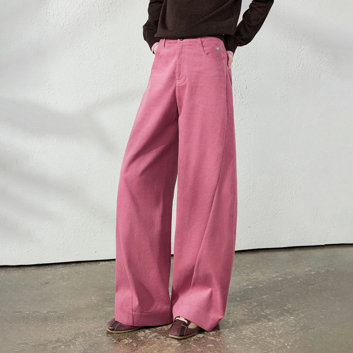 TOYOUTH Women's Corduroy Curved Pants 2026 Fall New High Waist Loose Leg Lengthening Vintage Urban Nomad
