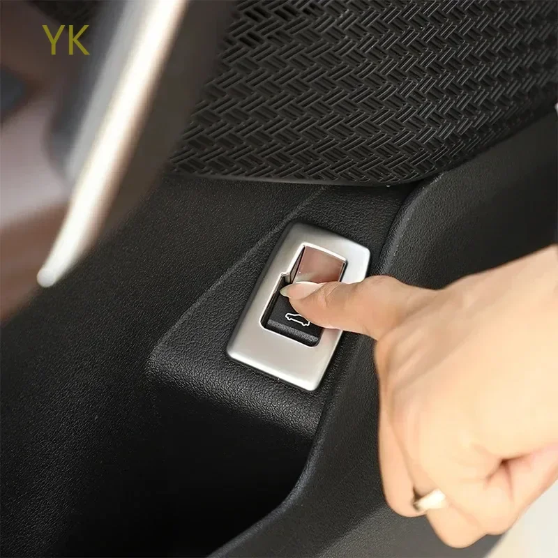 

For BMW X1 F48 2016-2022 ABS Carbon Fiber Car Indoor Tailgate Switch Frame Cover Trim Interior Car Accessories