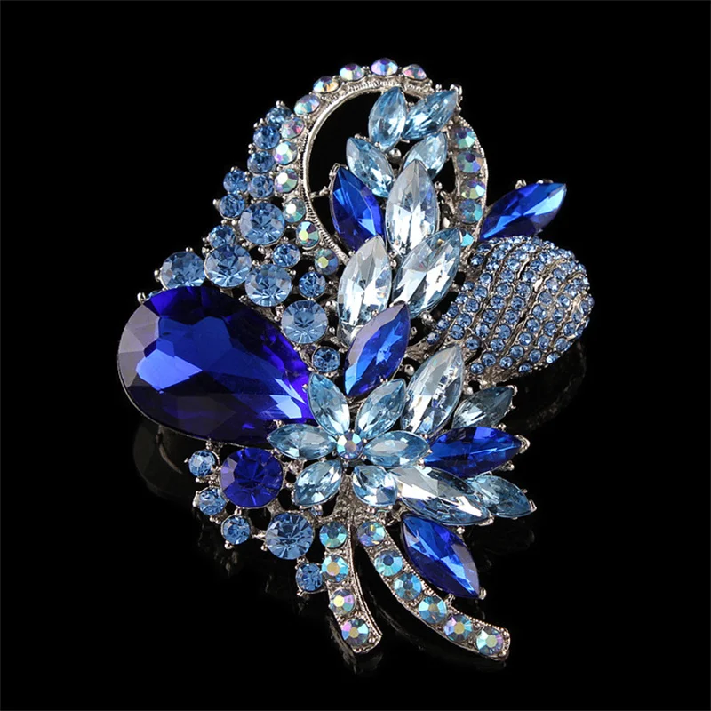 SKEDS Luxury Fashion Women Vintage Shiny Rhinestone Exquisite Brooches Pins High-end Crystal Lady Suit Coat Badges Corsages