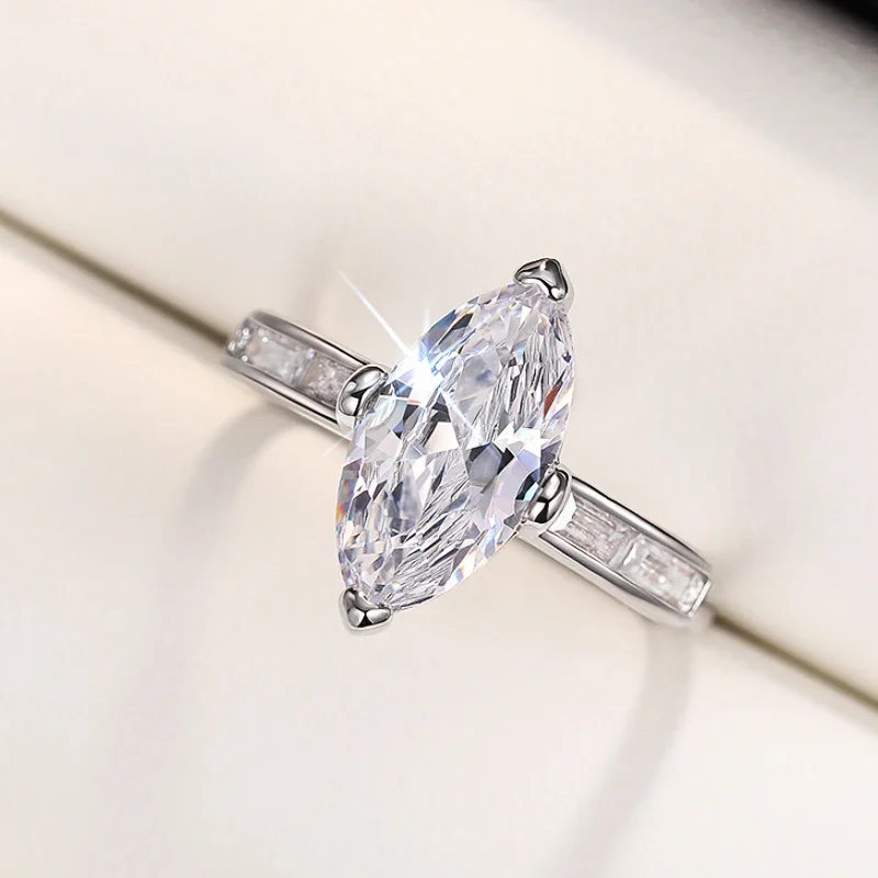 Huitan Einfache Elegante Marquise Zirkonia Ringe Frauen für Hochzeit Verlobung Band Zubehör Luxus Trendy Schmuck Groß