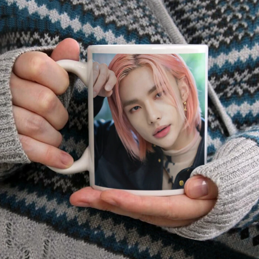 KPOP-Hwang-Hyunjin-Ceramic Mug Cute Coffee Tea Milk Stave Mugs And Cups with Handle Novelty Gifts