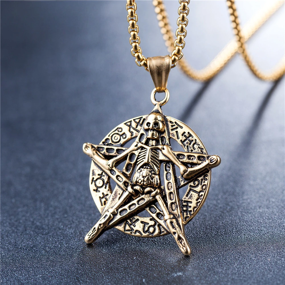 European and American Vintage Personality Pirate Skull Head Stainless Steel Pendant Hip Hop Hell Ghost Men's Necklace