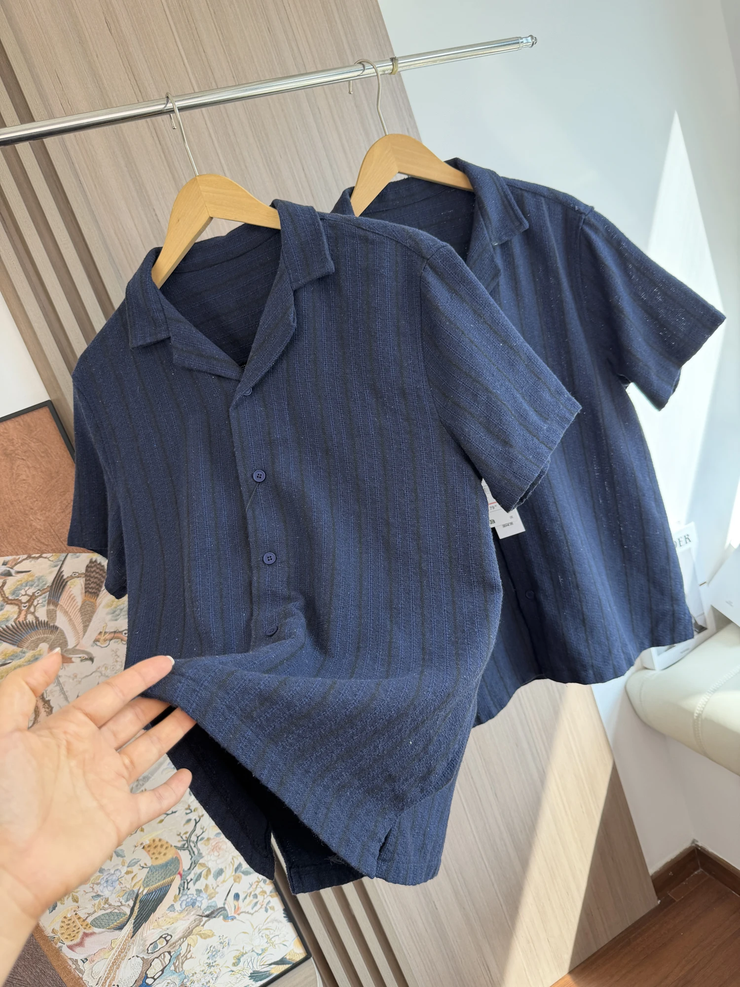 Comfortable Casual Cuban Collar Short Sleeve Shirt Men's Summer Fashion Urban Breathable Lightweight Standard Fit Youth Casua...