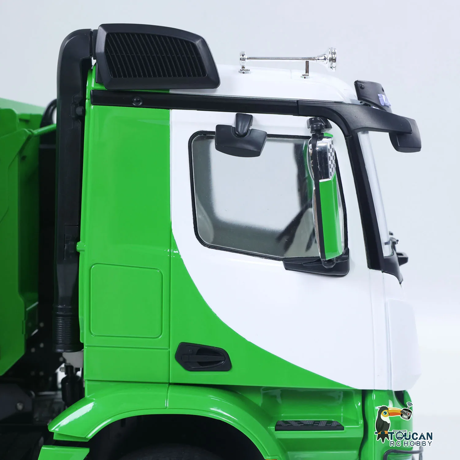 Disponibile 8x8 1/14 idraulico RC autocarro con cassone ribaltabile in metallo verde Roll On Off modello di auto ribaltabile sistema di luce sonora modello giocattolo remoto