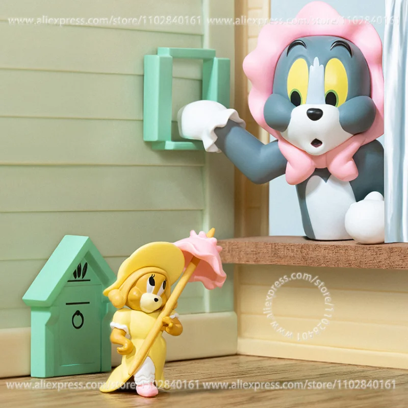 MINISO Blind Box Classic MOMENT Series TOM and JERRY Trendy Toy Desktop Decorative Ornaments Birthday Gift Peripheral Model