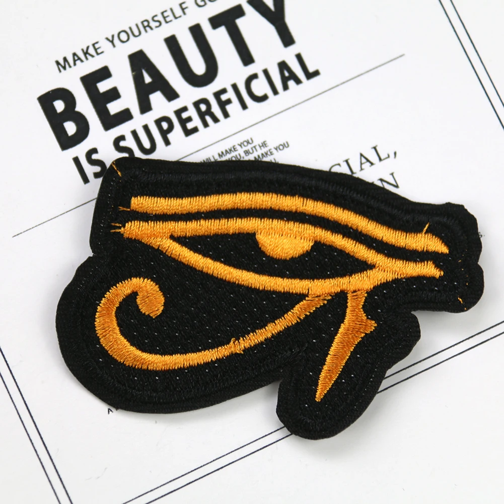 2 sztuk Eye of Horus Patch starożytny egipski Symbol ochrony tkanina haftowana naklejki żelazko na szyć łatka naszywka aplikacja do ubrania