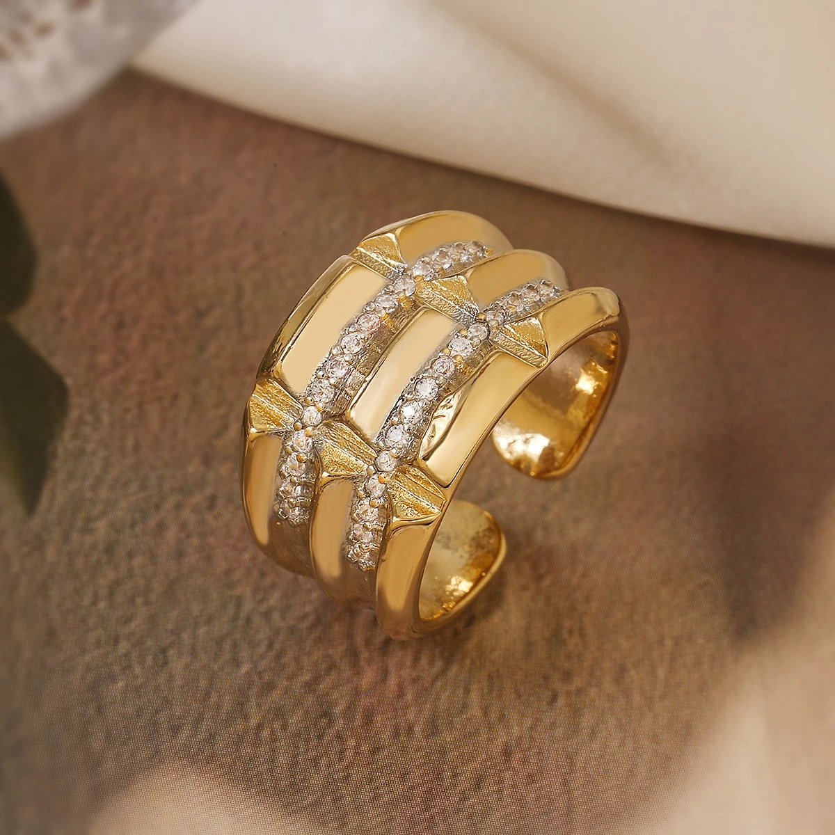 Luxury Copper 14K Gold Plated Zircon Wide Open Adjustable Ring for Women Men Couple Wedding Jewelry Gift