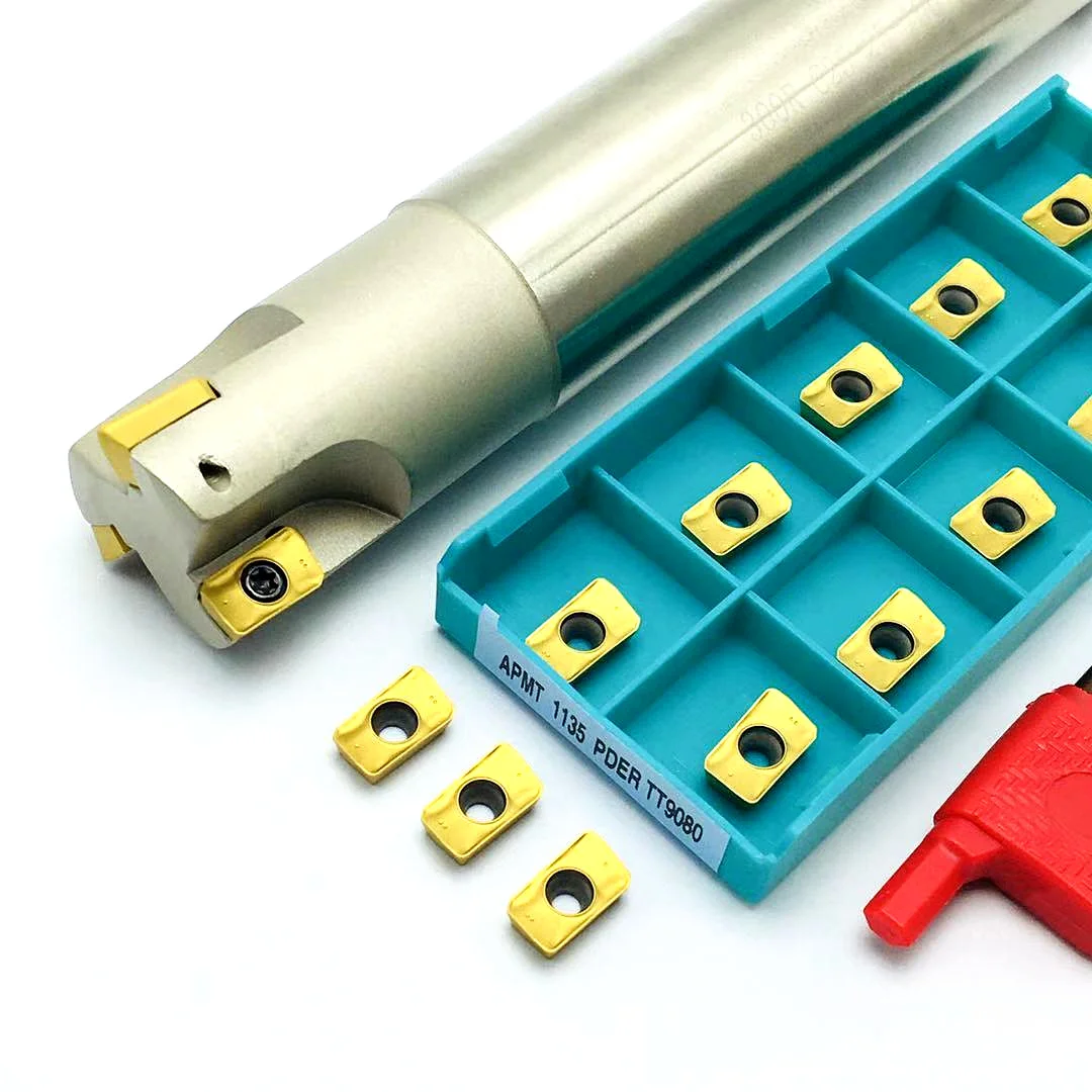 Carburo DCMT070204 UE6020 DCMT070204 VP15TF utensile per tornitura di metalli esterni fresatrice utensile CNC