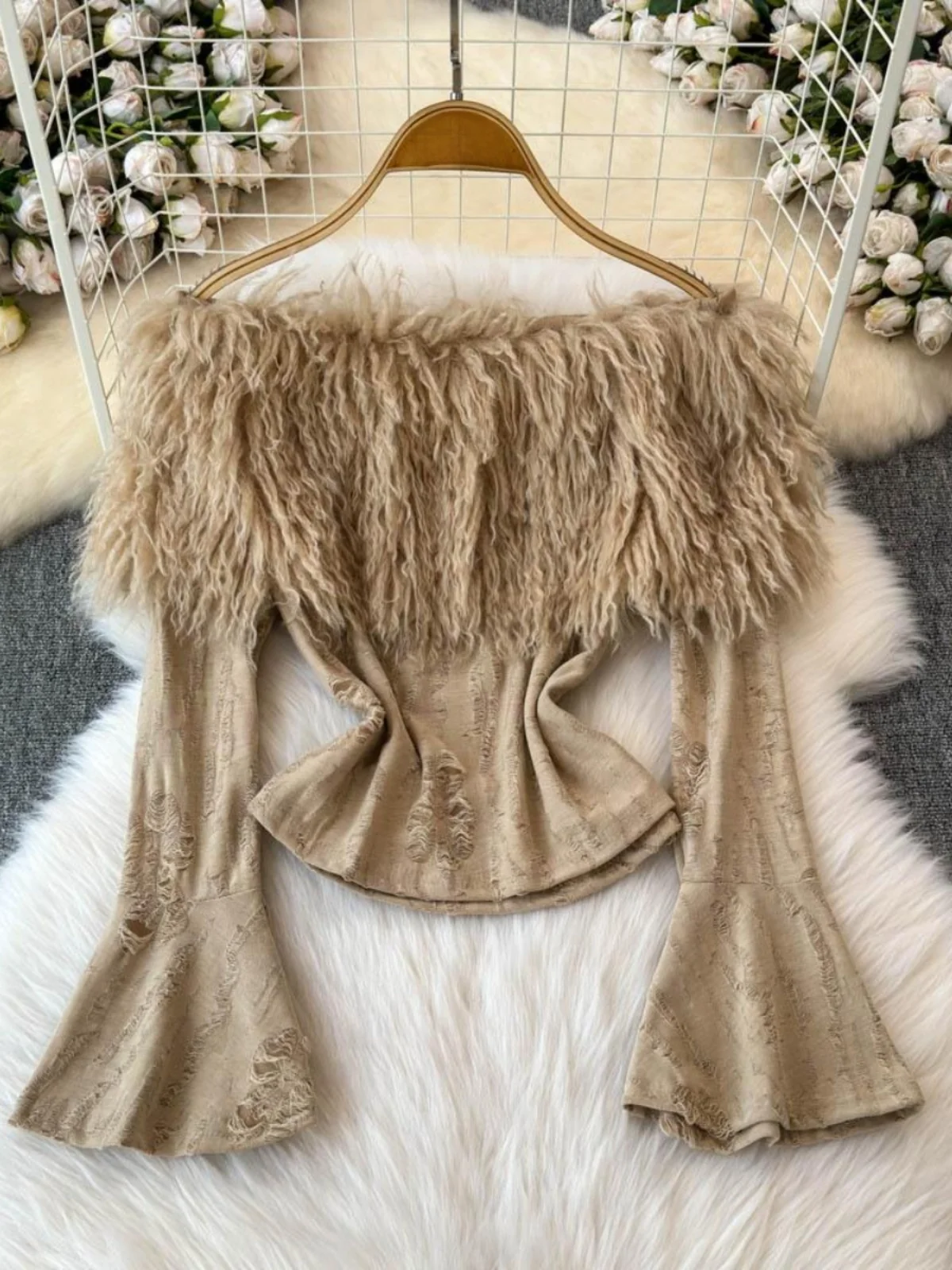 Sweter damski z dzianiny, odkryte ramiona, modny, dopasowany krój, wełniany kołnierz, jesień-zima, nowy, zapach herbaty.