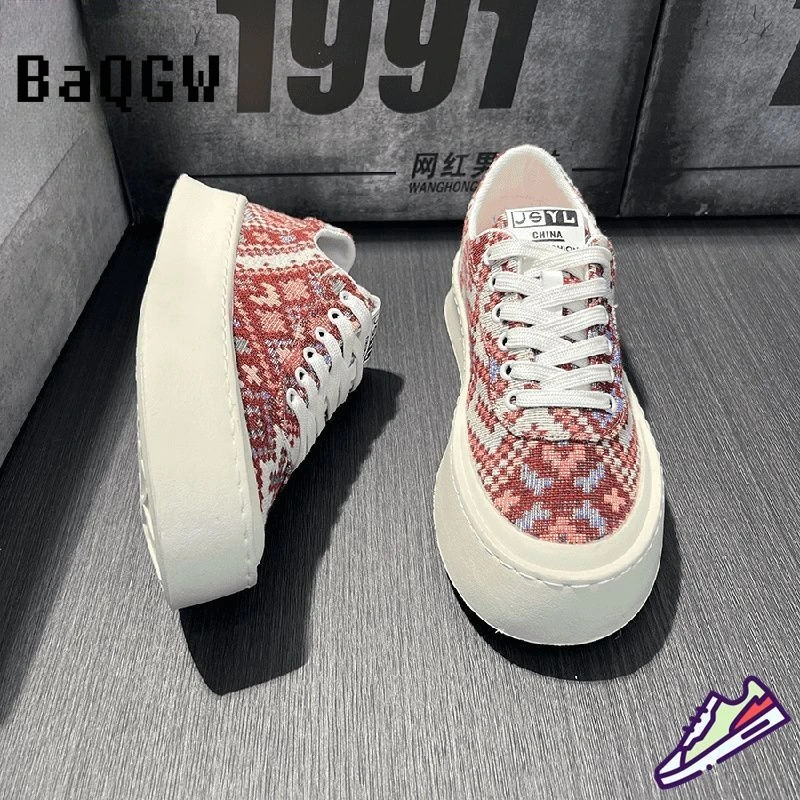 

Hot Sale Print Men's Slip on Loafers Lightweight Breathable Comfort Outdoor Flats Non Slip Soft Sole Casual Daily Walking Shoes