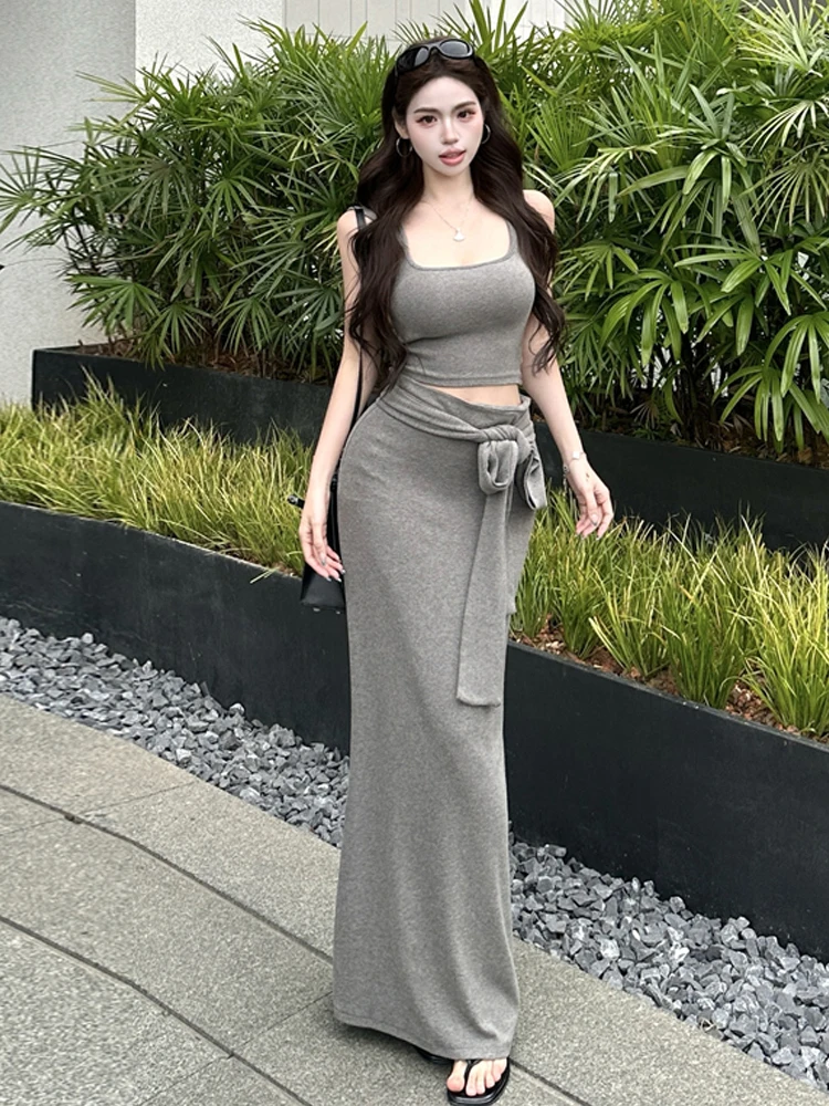 

Elegant Pure Desire Style U-Neck Strap Vest Top High Waist Sexy Bodycon Halter Half-length Skirt Two-piece Set for Women