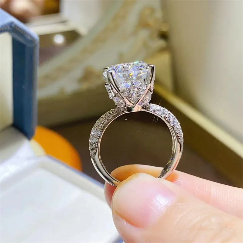 Socialite Moissanite PT950 Platinum 5 Carat Eight Hearts Eight Arrows Cut Luxury Ring for Women, high glamour ornament for party