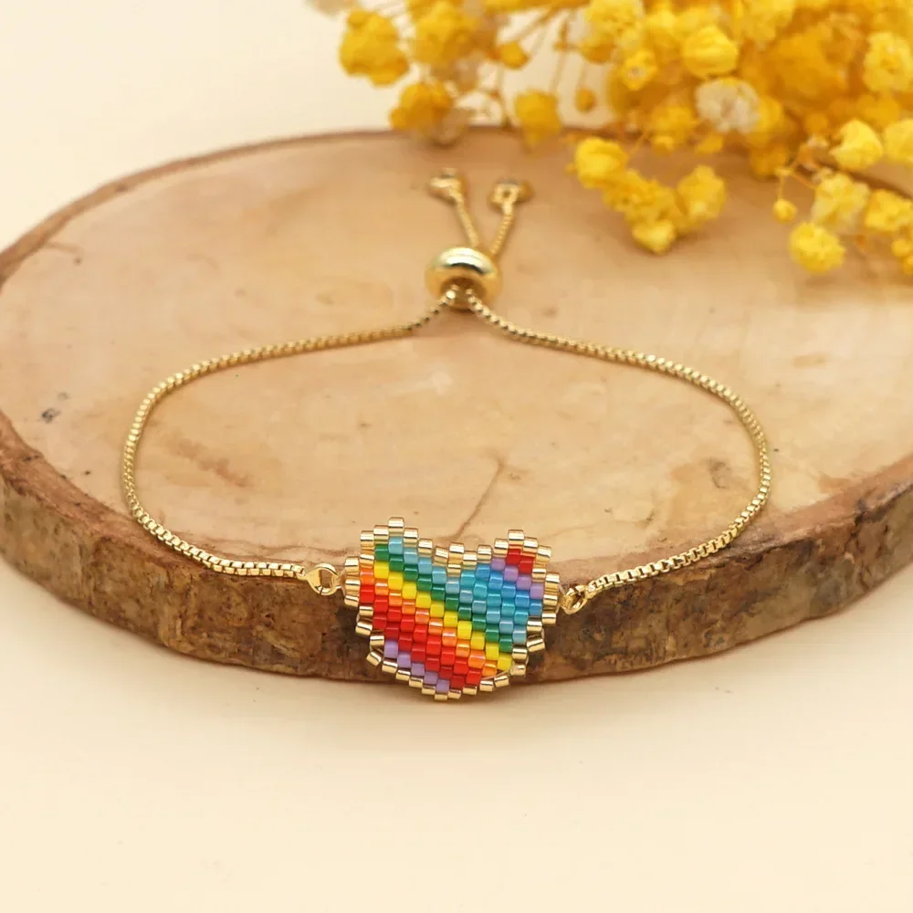 

2025 Handmade Beaded Bracelet Originality Heart Rainbow Hand Knitting Design Fashion Bohemia Adjustable Beaded Bracelet