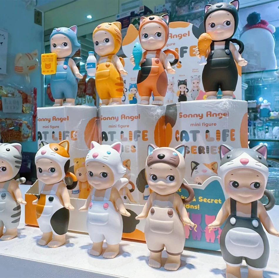 SonnyAngel caja ciega de la serie Cat Life para niños, lindo bebé que lleva ropa de gato, Mini estatuilla, adornos de mesa, figu