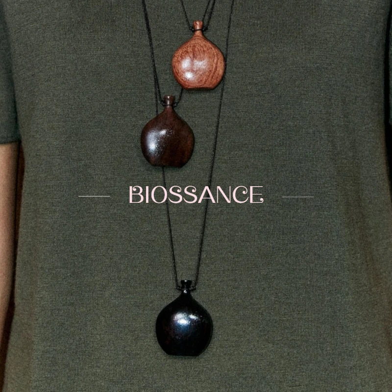 BIOSSANCE New Chinese Style Handmade Retro Wooden Hip Flask Pendant Sweater Chain For Men And Women Jewelry Accessories Gifts