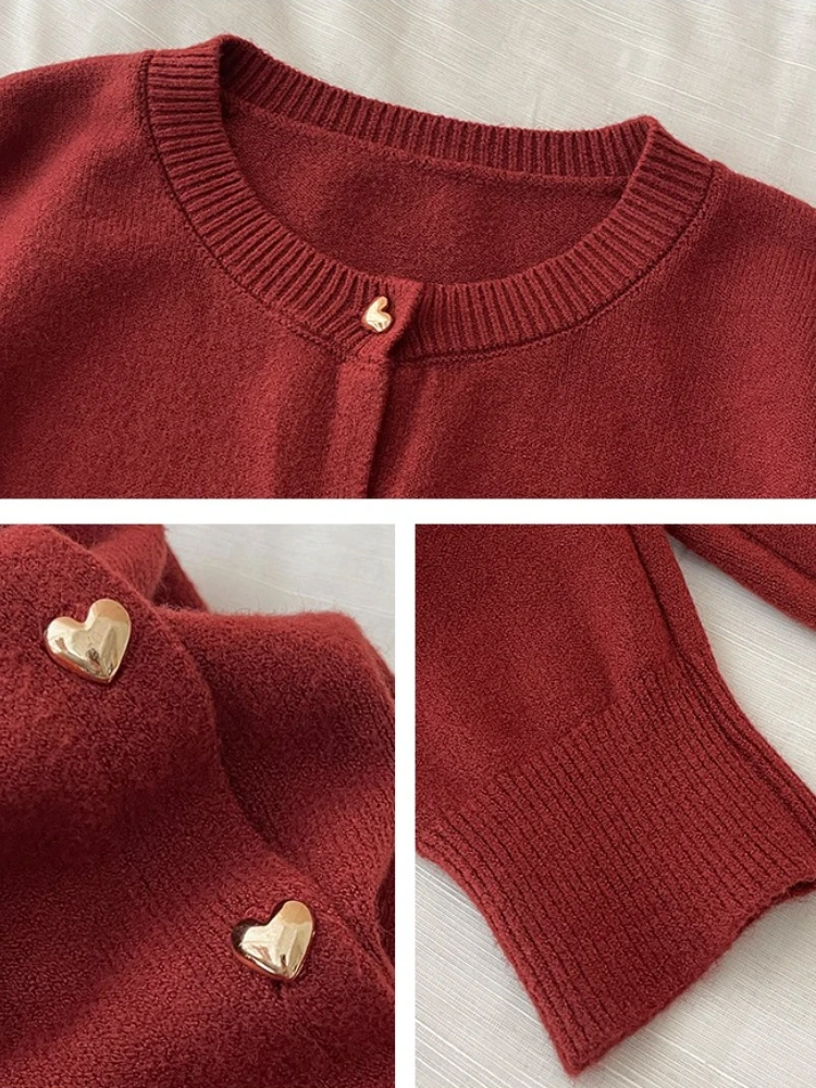 Outono inverno 2025 novo feminino retro amor pequena fivela de ouro cardigan feminino casual sólido manga longa fino camisola de malha