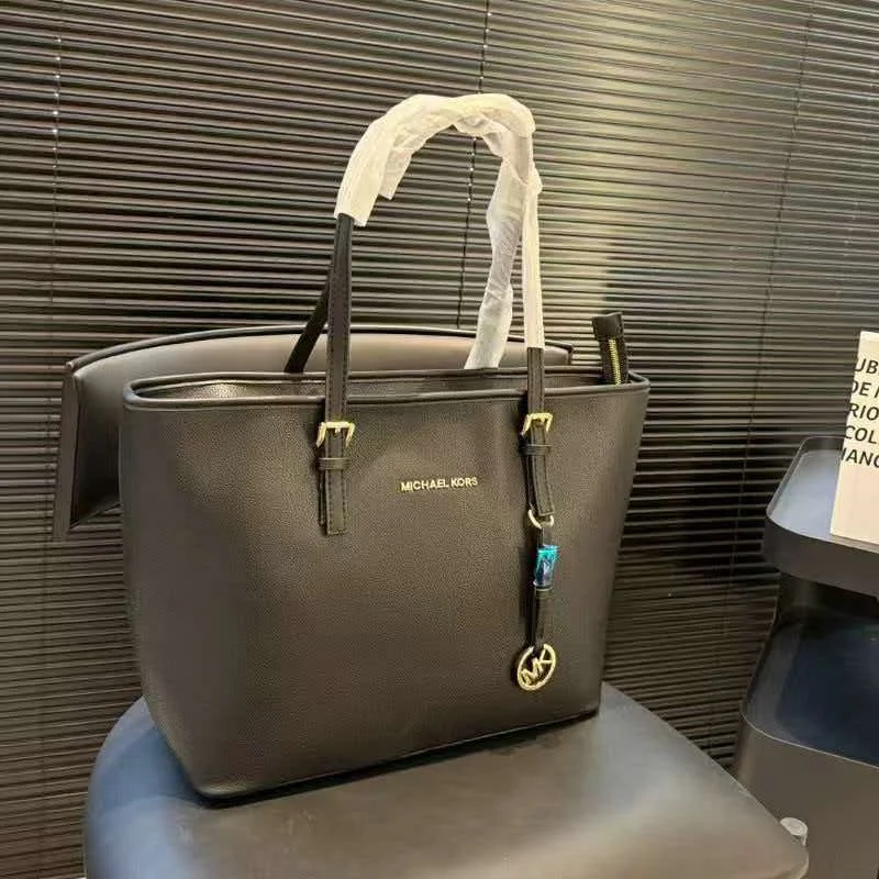 Brand new high-quality Michael Kors Ole Jet Set travel small PVC print tote bag with leather, for women, can be carried by hand