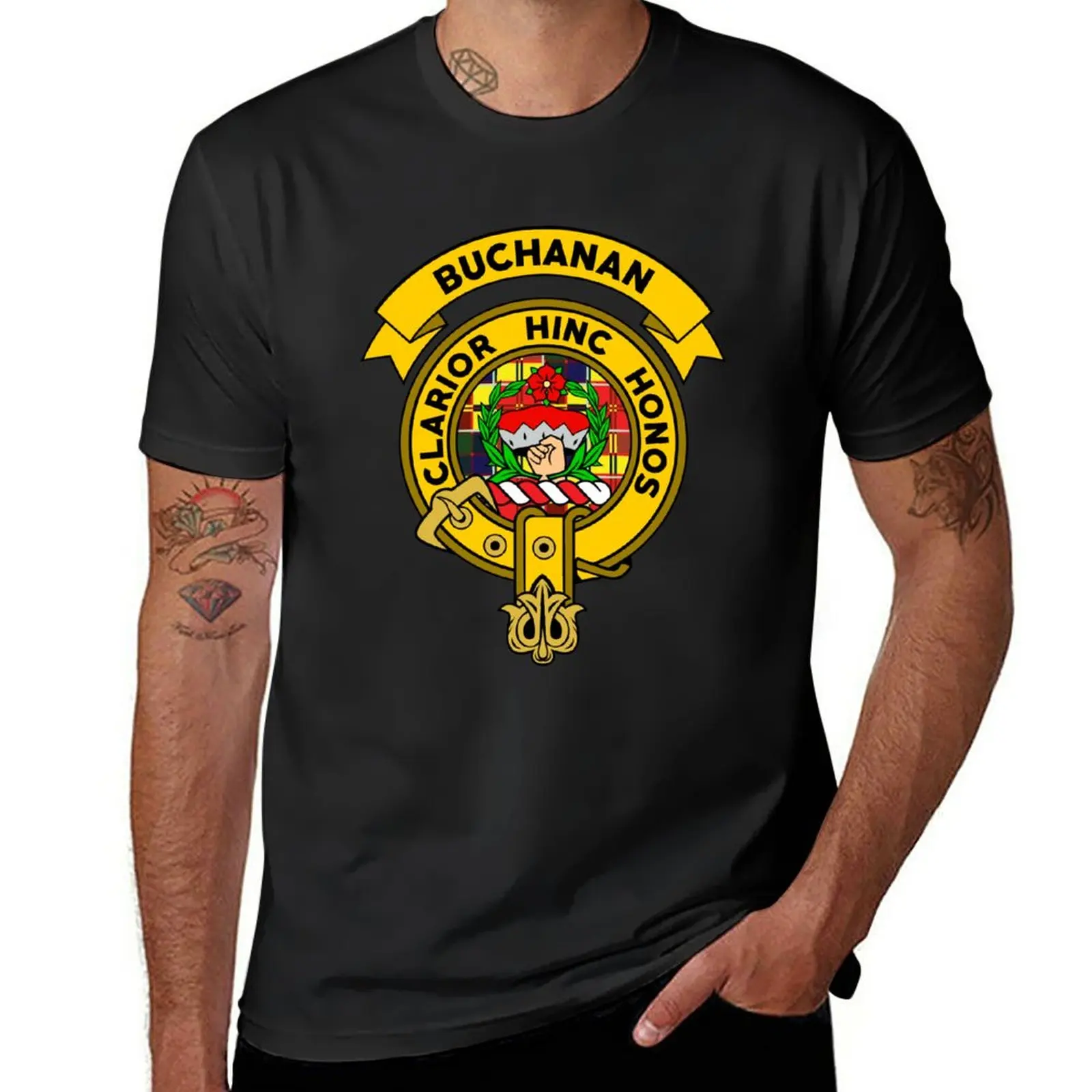 Buchanan-Camiseta de tartán con insignia de Clan para hombre, camisa blanca con estampado animal