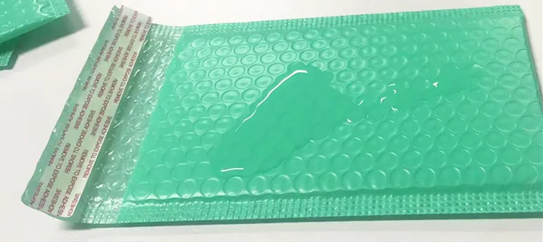 Small Big Bubble Bags for Packing Envelope Mail Bags Green Color Bubble Mailers for Small Business Packaging Shipping Wrap