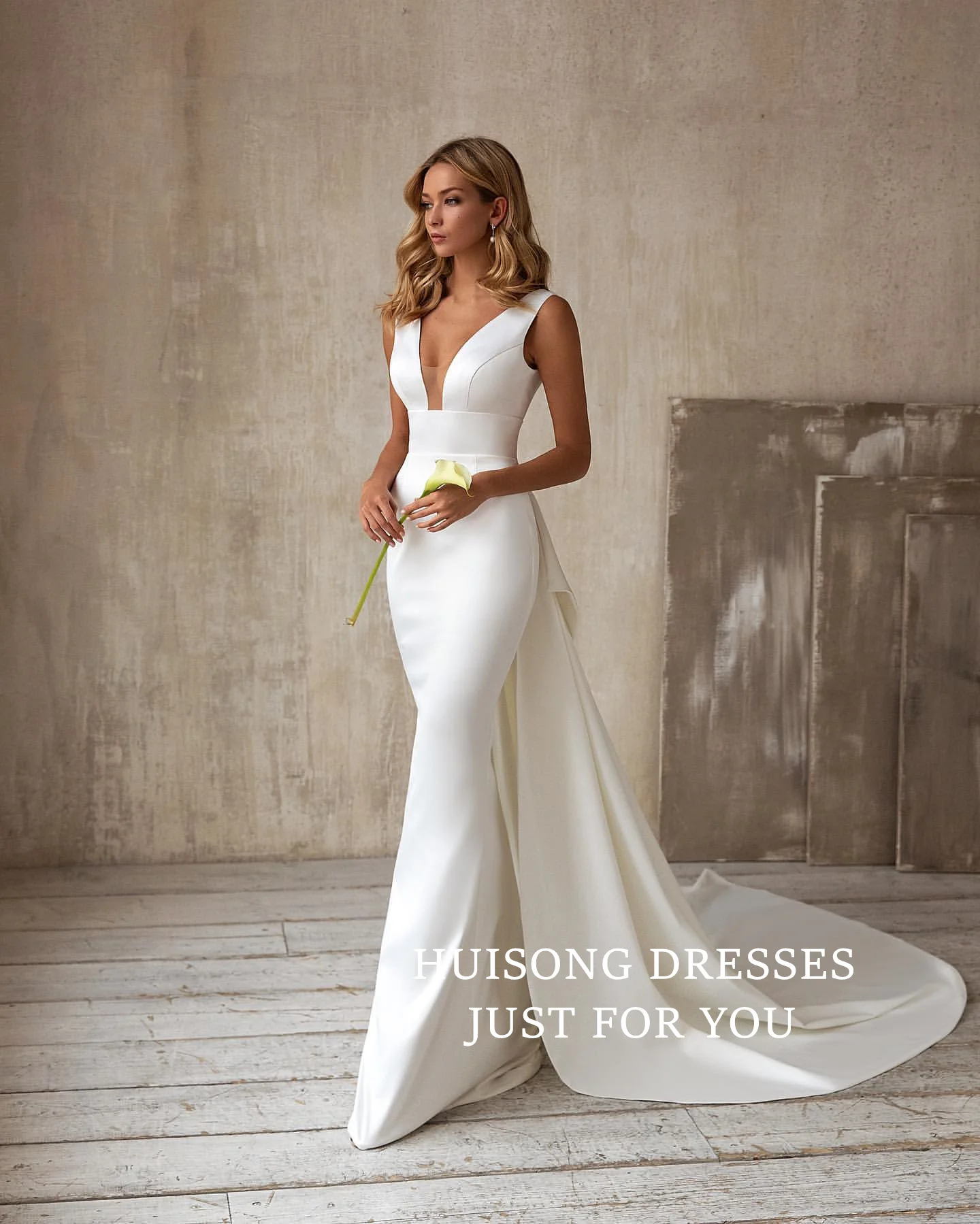 

HUISONG Customized Satin Mermaid Wedding Dresses Sleeveless Beach Bridal Gown Princess Wedding Dress vestidos de novia