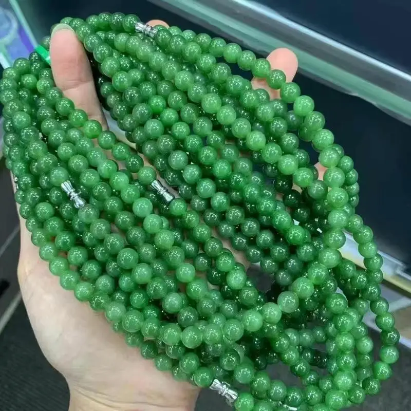 Natural Hetian Jasper Necklace Mom, Material Is Delicate And Color Is Beautiful, With A Cool Green Hue