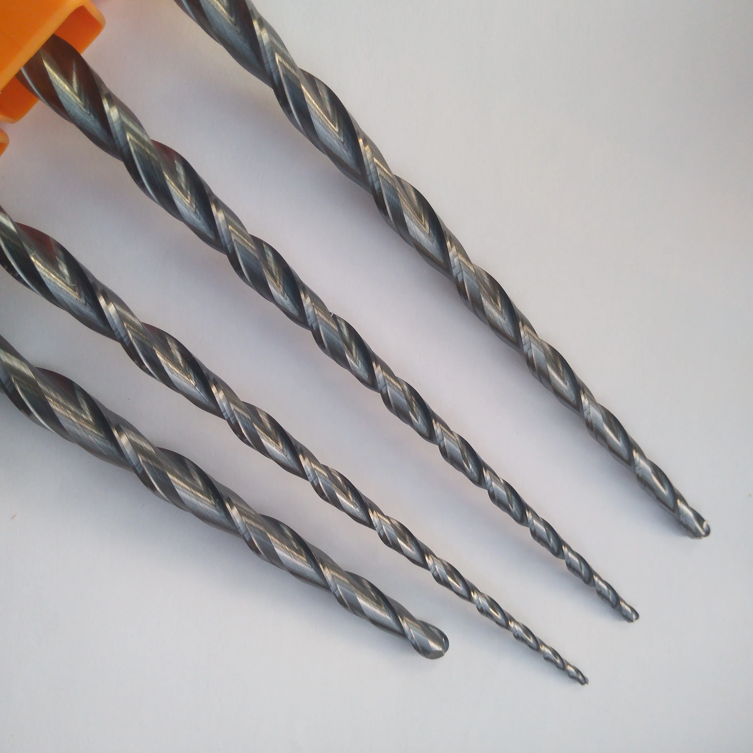 

1 шт. R1.5-R2.5-R3.0*150 мм*D10*200L*2F*HRC50 ZYYG сферические конические концевые фрезы фрезы с ЧПУ конус дерево металл фреза