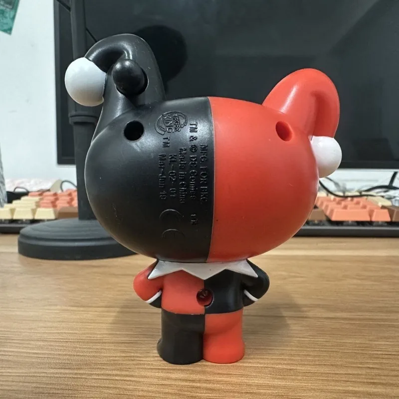 Dc liga da justiça anime periférico q-versão figura batman palhaço menina desktop boneca ornamentos presente de aniversário atacado