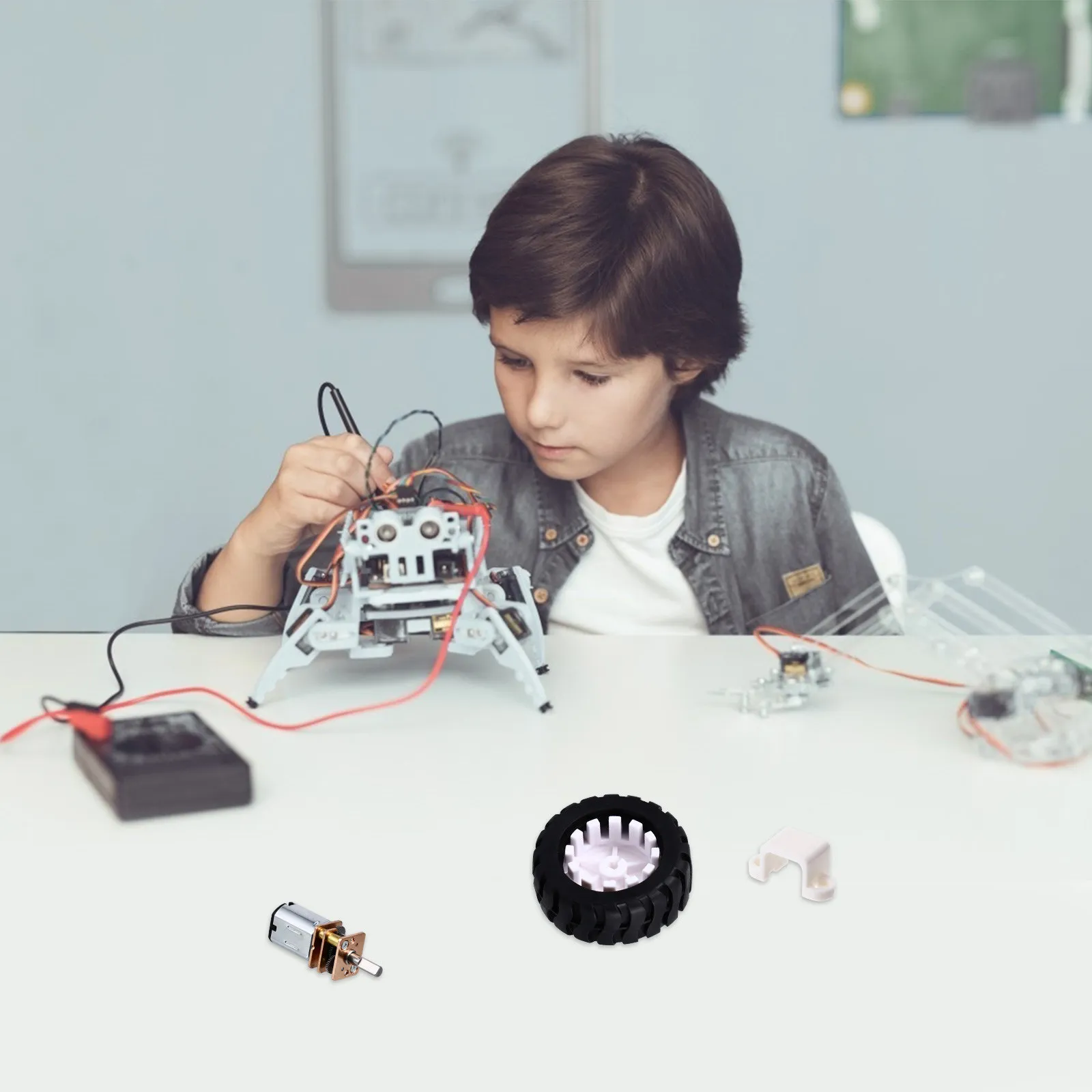 

1Set Mini Gear Box Motor Speed Reducer with Mounting Bracket Rubber Wheel Lightweight High Torque Dc Geared Motor for Remote