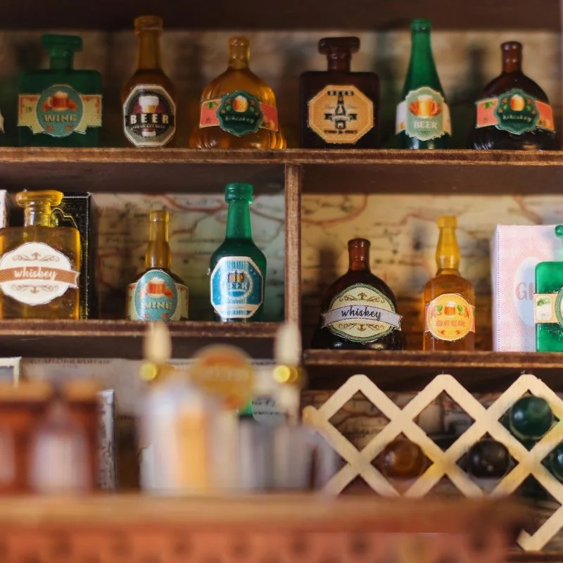 منزل مصغر من Vintage Tavern DIY، بيت دمية خشبي ثلاثي الأبعاد مع أثاث، مجموعة نماذج حانة صغيرة لمحبي الحرف اليدوية للبالغين #5