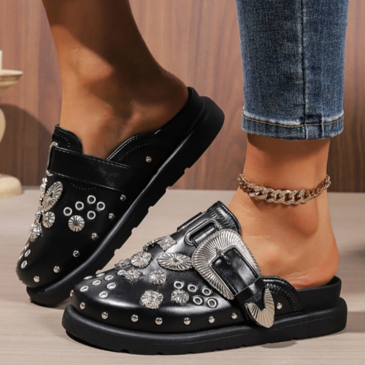 Summer Women Slippers Platform Rivets Punk Rock Leather Mules Creative Metal Fittings Casual Party Shoes Female Outdoor Slides