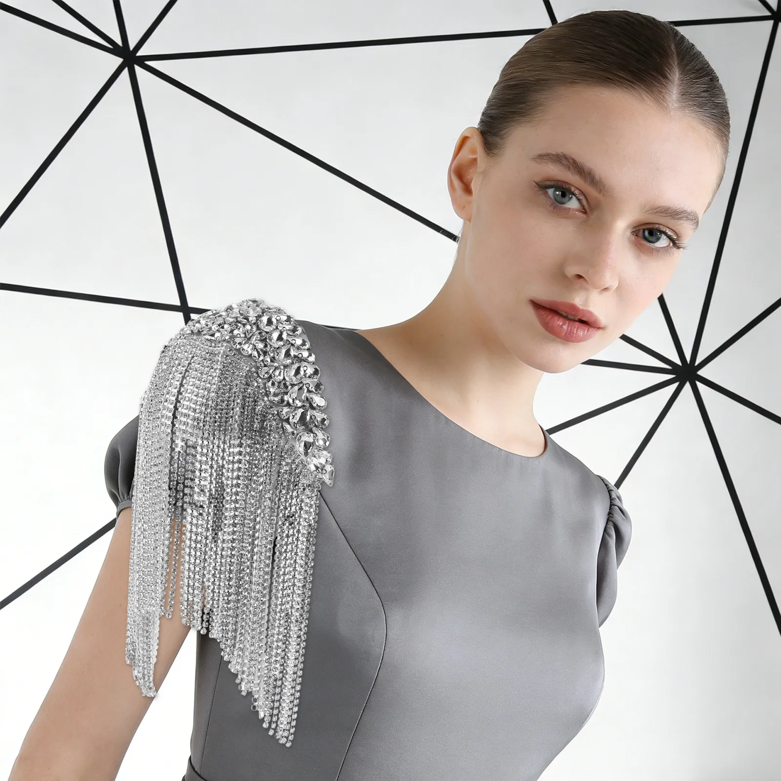Rhinestone Fringe Shoulder Epaulettes Detachable Tassel Chain Jewelry Punk Costume Blazer Epaulet Vintage Applique Party